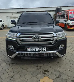 Toyota Land Cruiser 2014 Black
