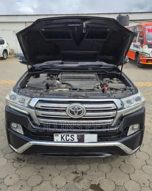 Toyota Land Cruiser 2014 Black