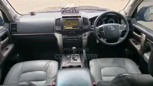 Toyota Land Cruiser 2014 Black