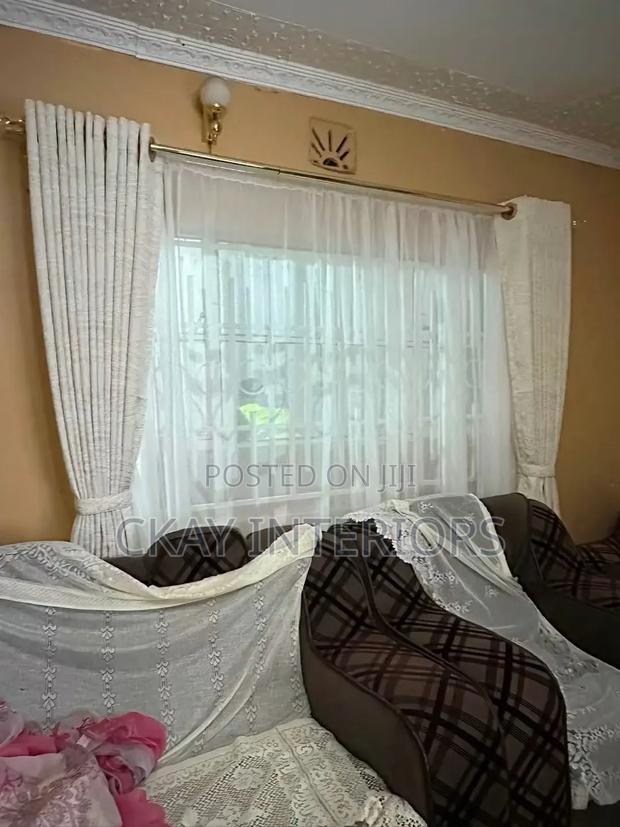 Let Your Living Curtains Complement Your Sofas - thumbnail 2
