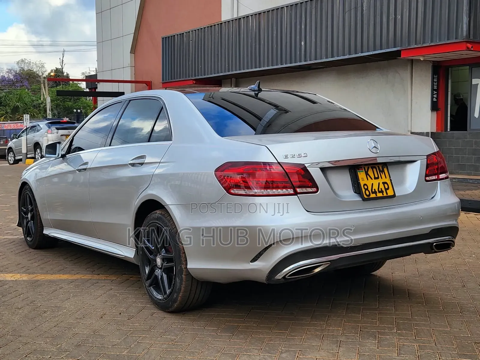 Mercedes-Benz E250 2016 Silver