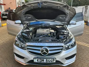 Mercedes-Benz E250 2016 Silver