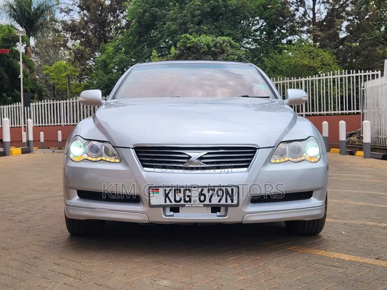 Toyota Mark X 2009 Silver