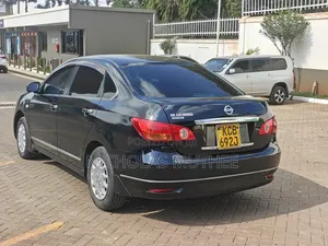 Nissan Bluebird 2008 Black