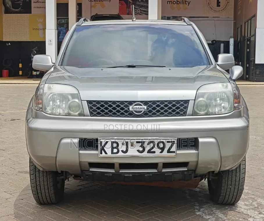 Nissan X-Trail 2004 Silver
