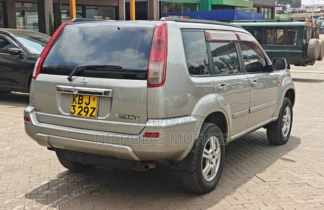 Nissan X-Trail 2004 Silver