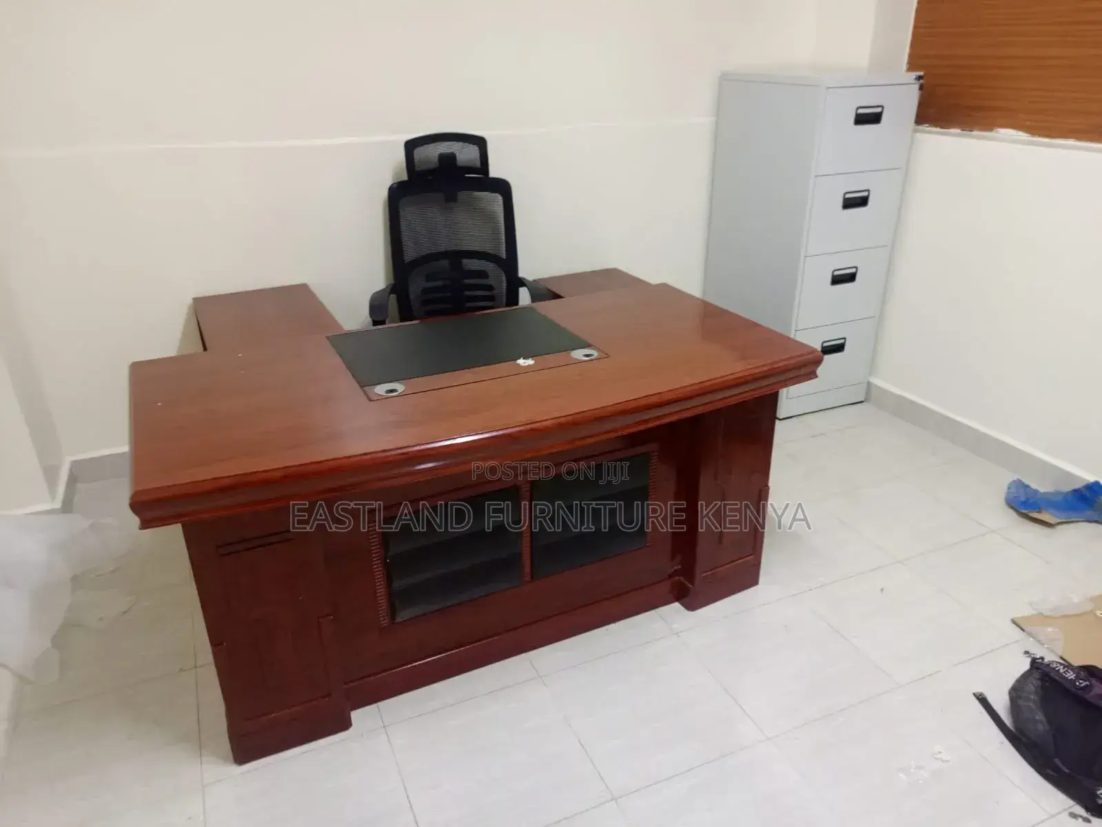 Executive Desk 1.8 Meter - Mahogany Desk