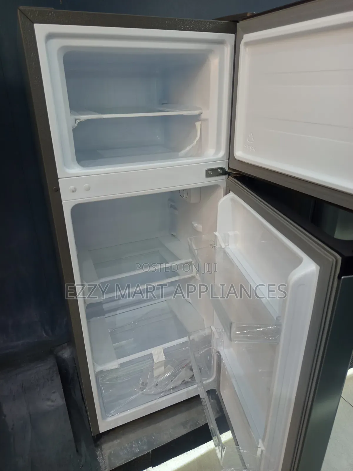 Hisense REF120DR 120Litre Double Door Fridge