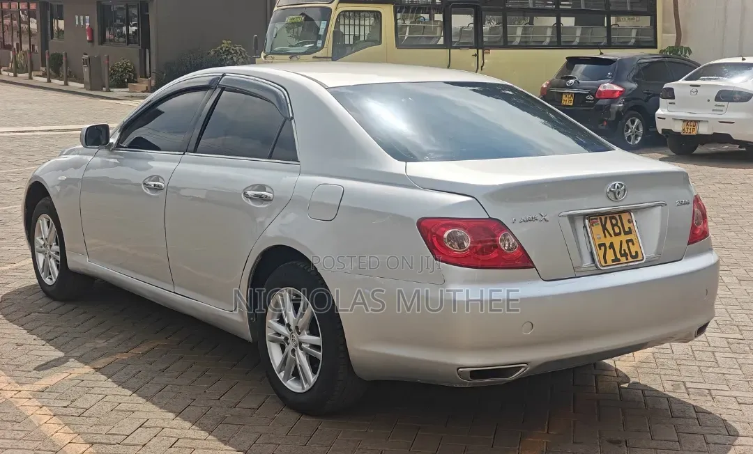 Toyota Mark X 2005 Silver