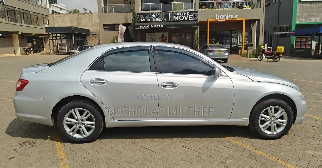 Toyota Mark X 2005 Silver