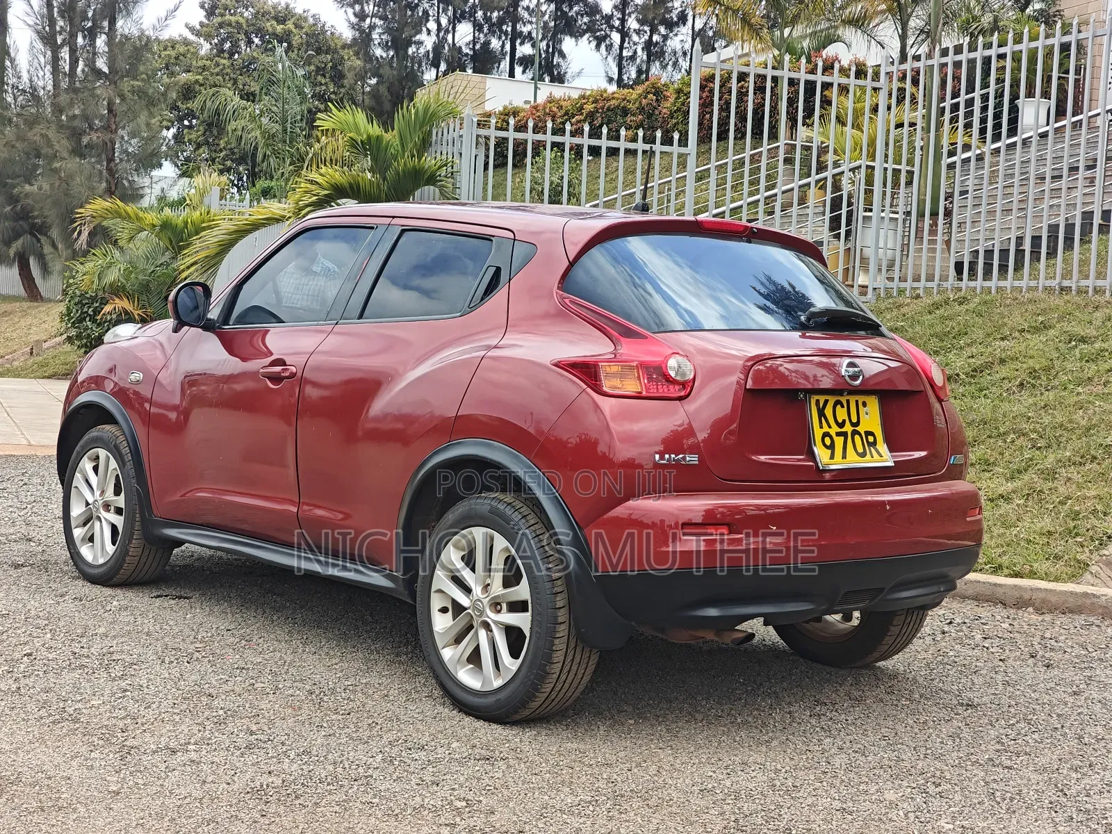Nissan Juke 2011 Red