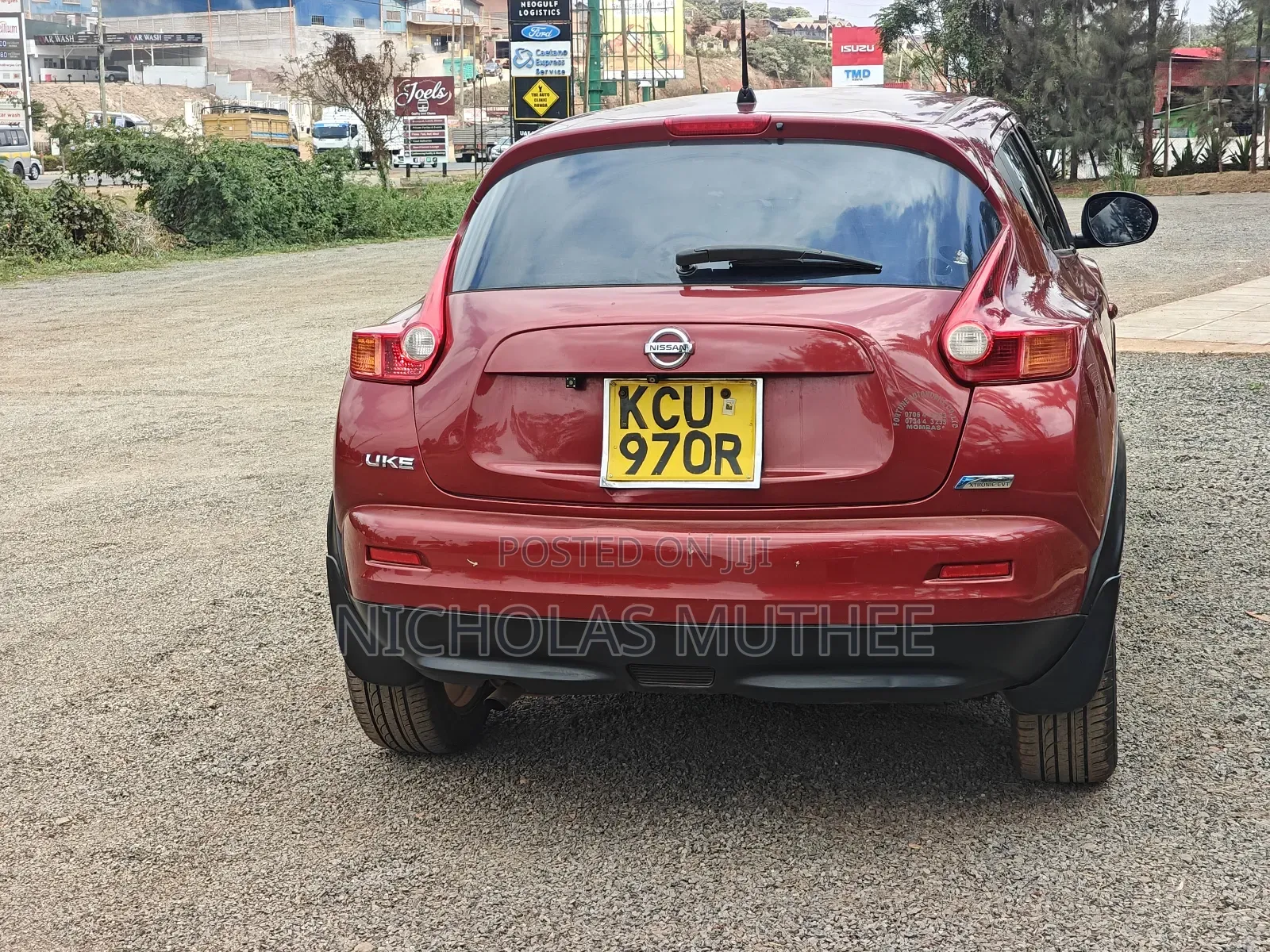 Nissan Juke 2011 Red