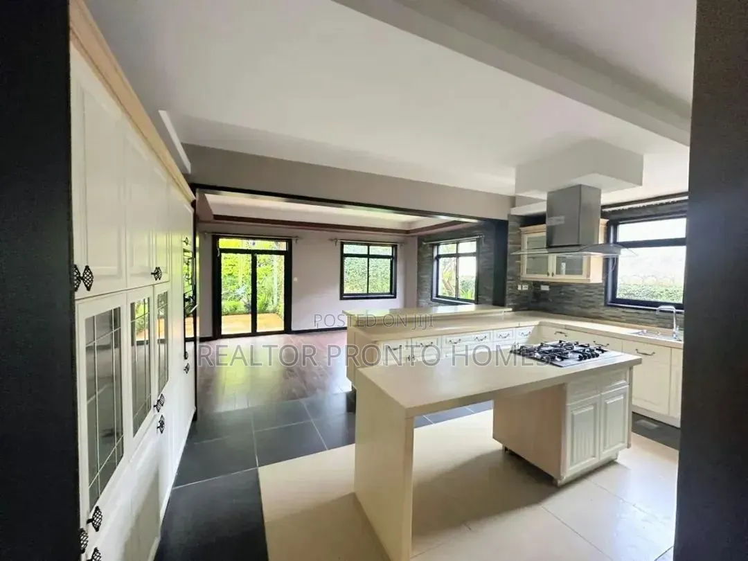 5bdrm Villa in Lavington, Muthangari for rent