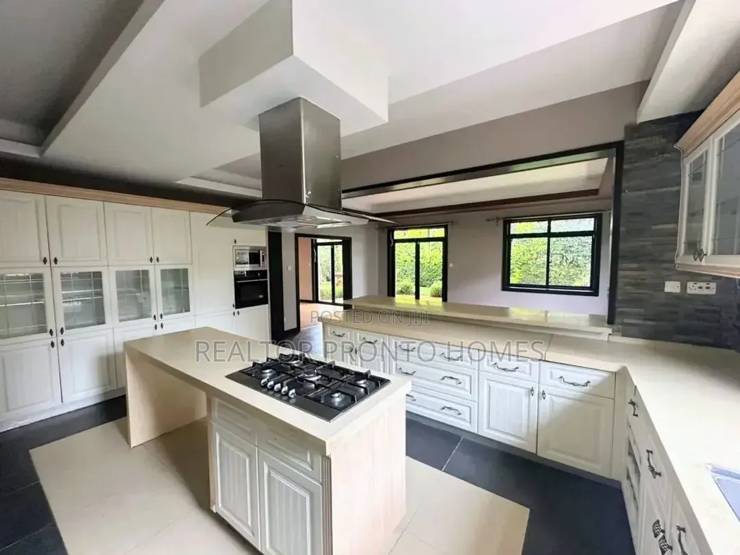 5bdrm Villa in Lavington, Muthangari for rent
