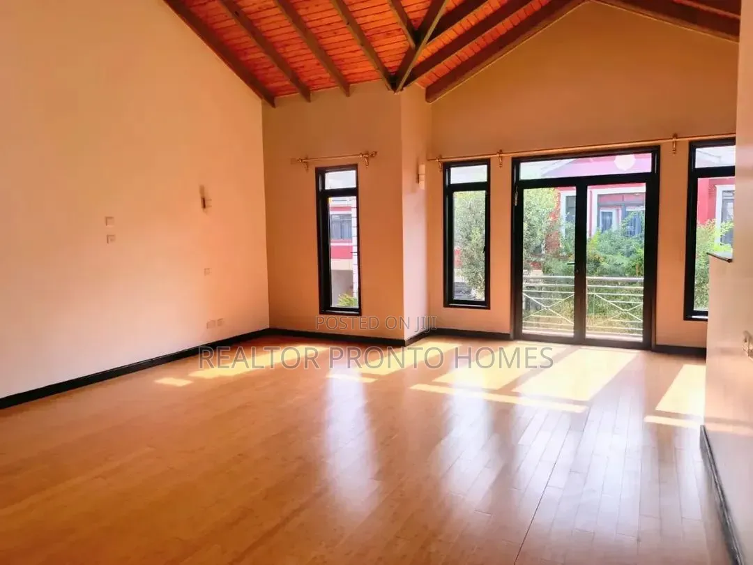 5bdrm Villa in Lavington, Muthangari for rent