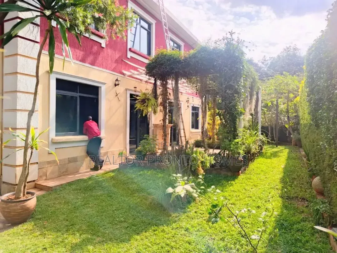 5bdrm Villa in Lavington, Muthangari for rent
