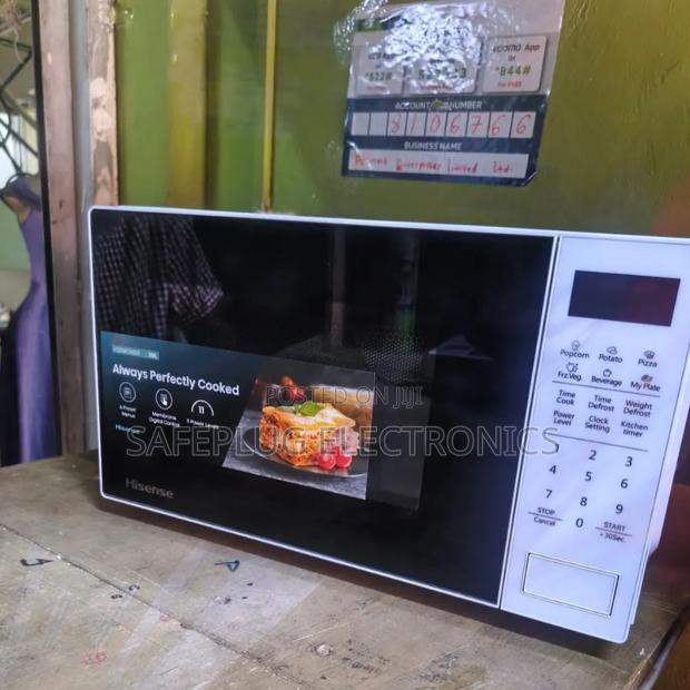 Hisense 20 Litre Electronic Solo Microwave With Membrane Digital - thumbnail 2