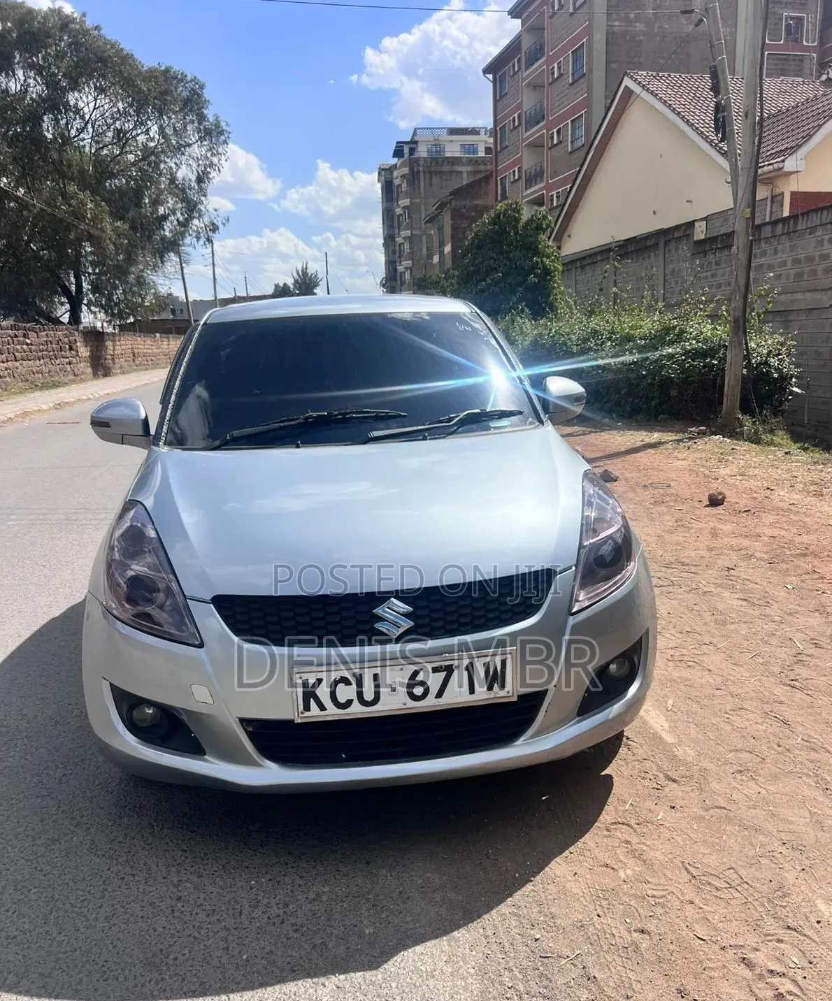 Suzuki Swift 2012 Gray