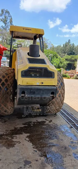 Bomag Roller With Brand New Pad Foot