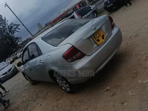 Toyota Axio 2012 Gray