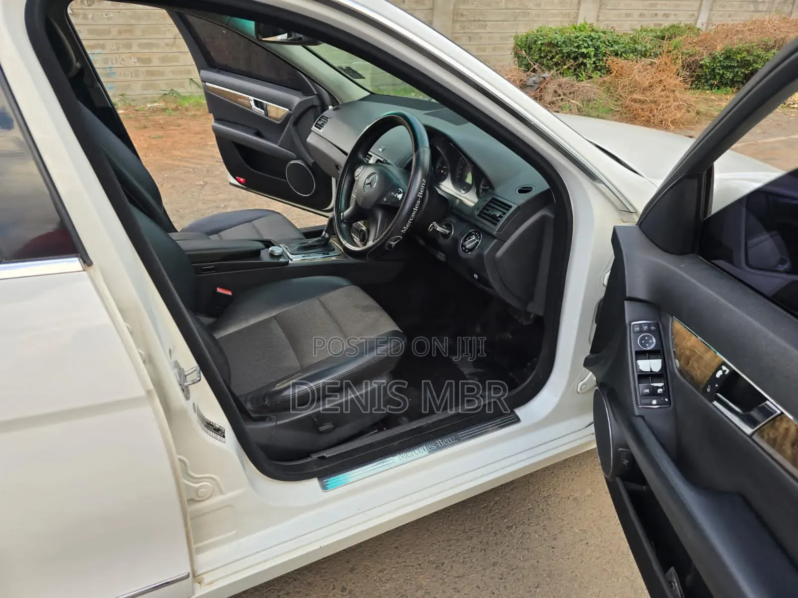 Mercedes-Benz C200 2012 White