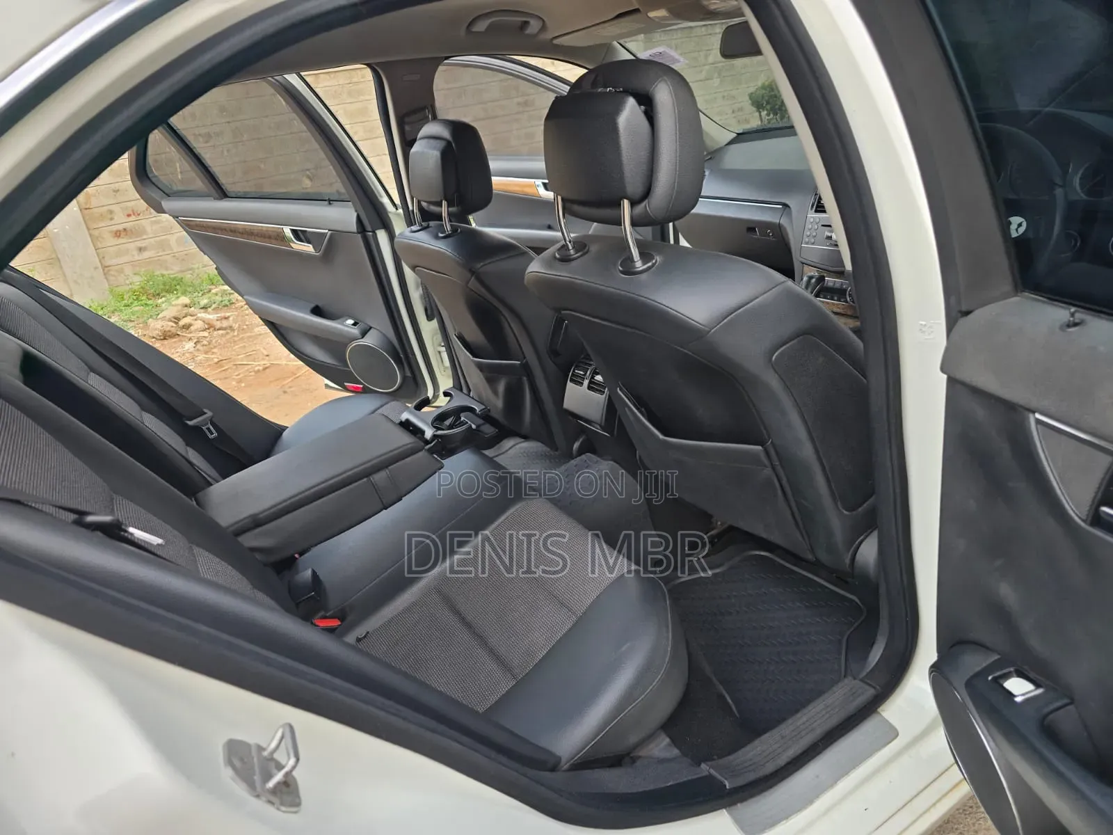 Mercedes-Benz C200 2012 White