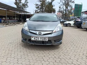 Honda Fit Shuttle 1.3 Hybrid 2WD 2012 Gray