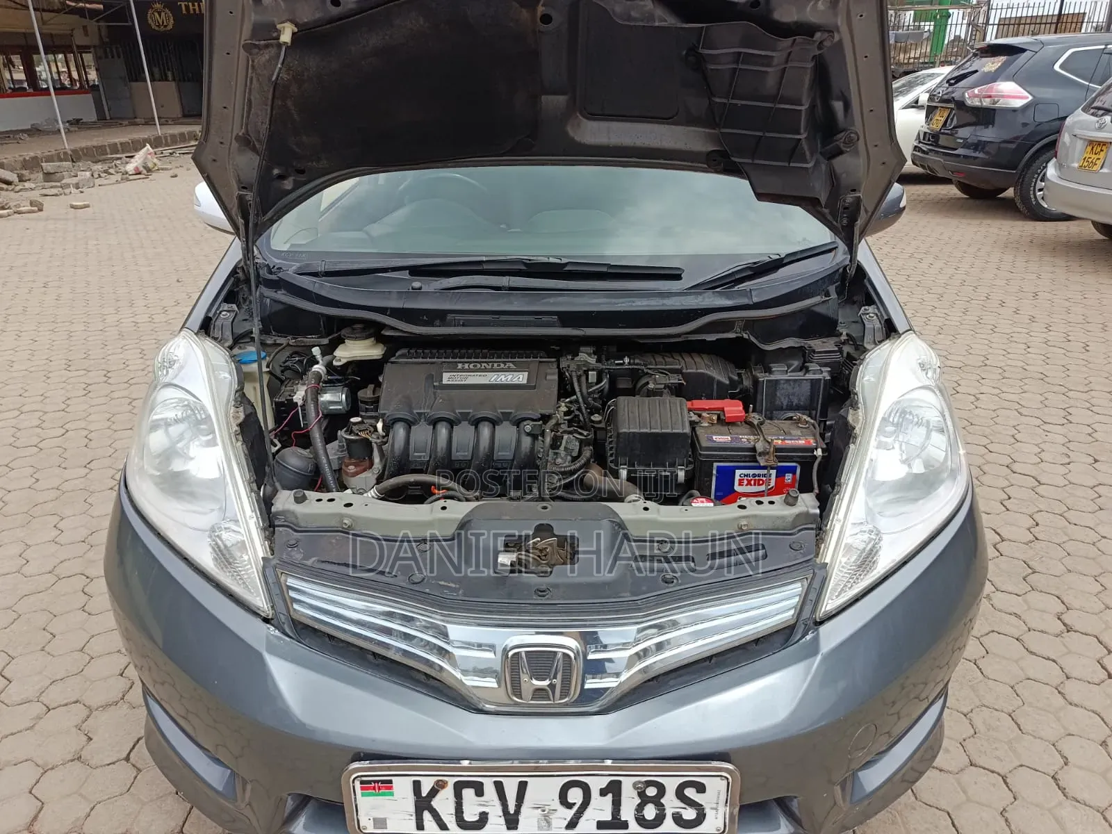 Honda Fit Shuttle 1.3 Hybrid 2WD 2012 Gray