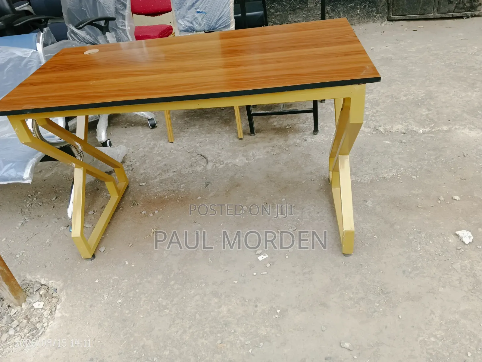 Coiled Black Metallic Stand Office Table 1.2mtrs