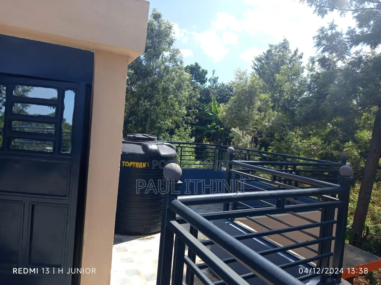 4bdrm Mansion in Runogone, Meru Town for sale