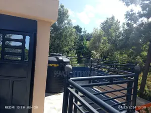 4bdrm Mansion in Runogone, Meru Town for sale