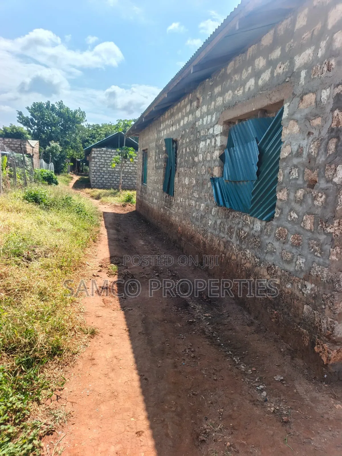 4bdrm Bungalow in Kikambala for sale