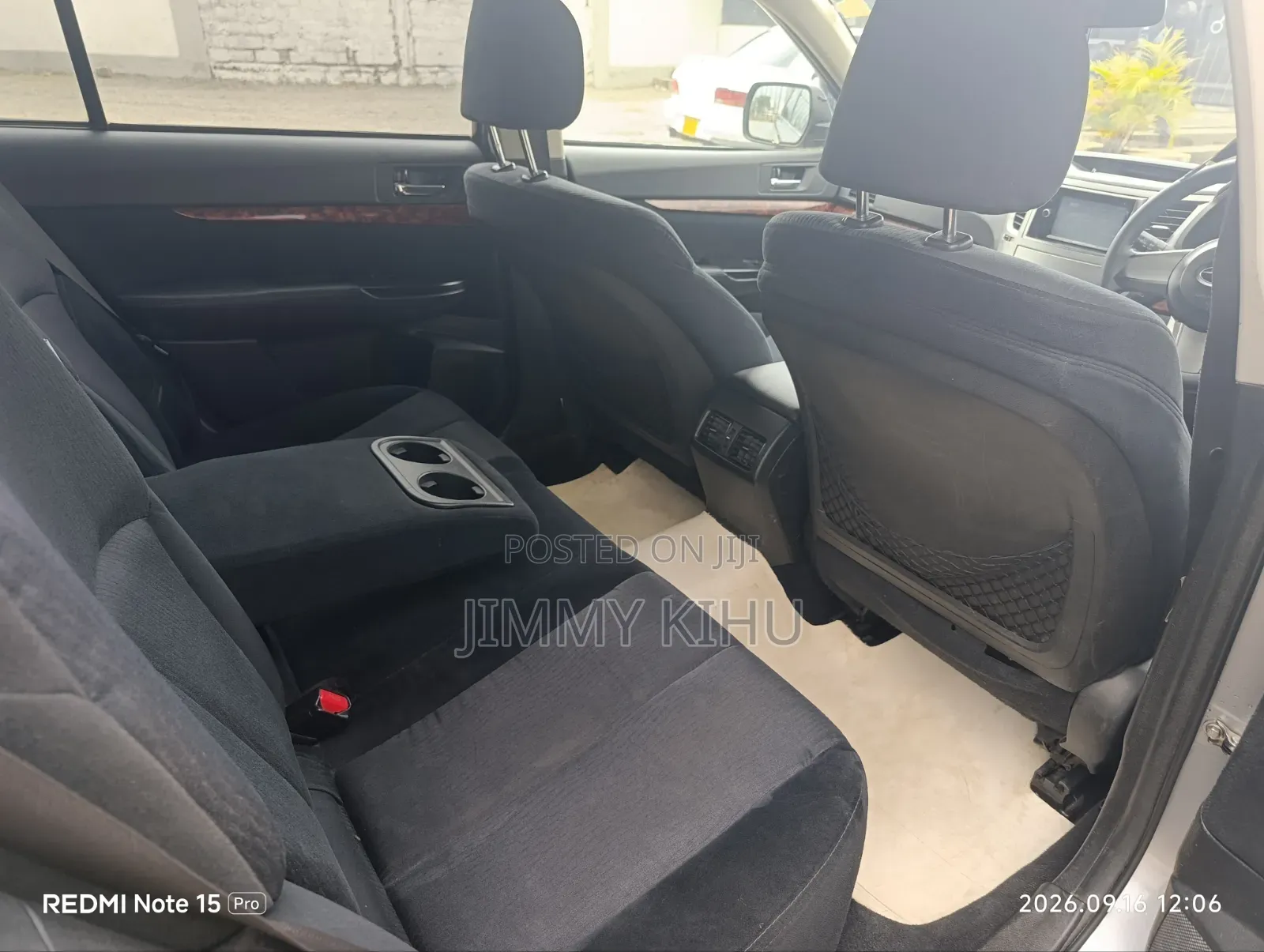 Subaru Outback 2.5i Premium 2012 Silver