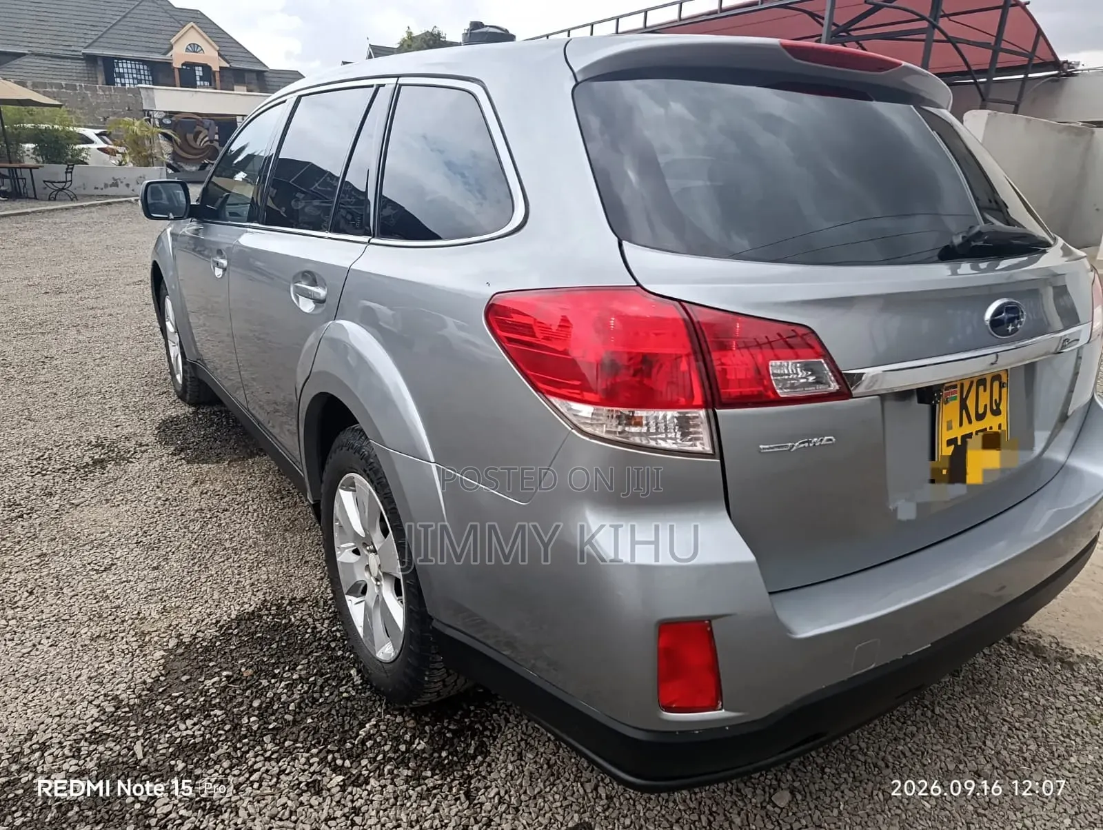 Subaru Outback 2.5i Premium 2012 Silver