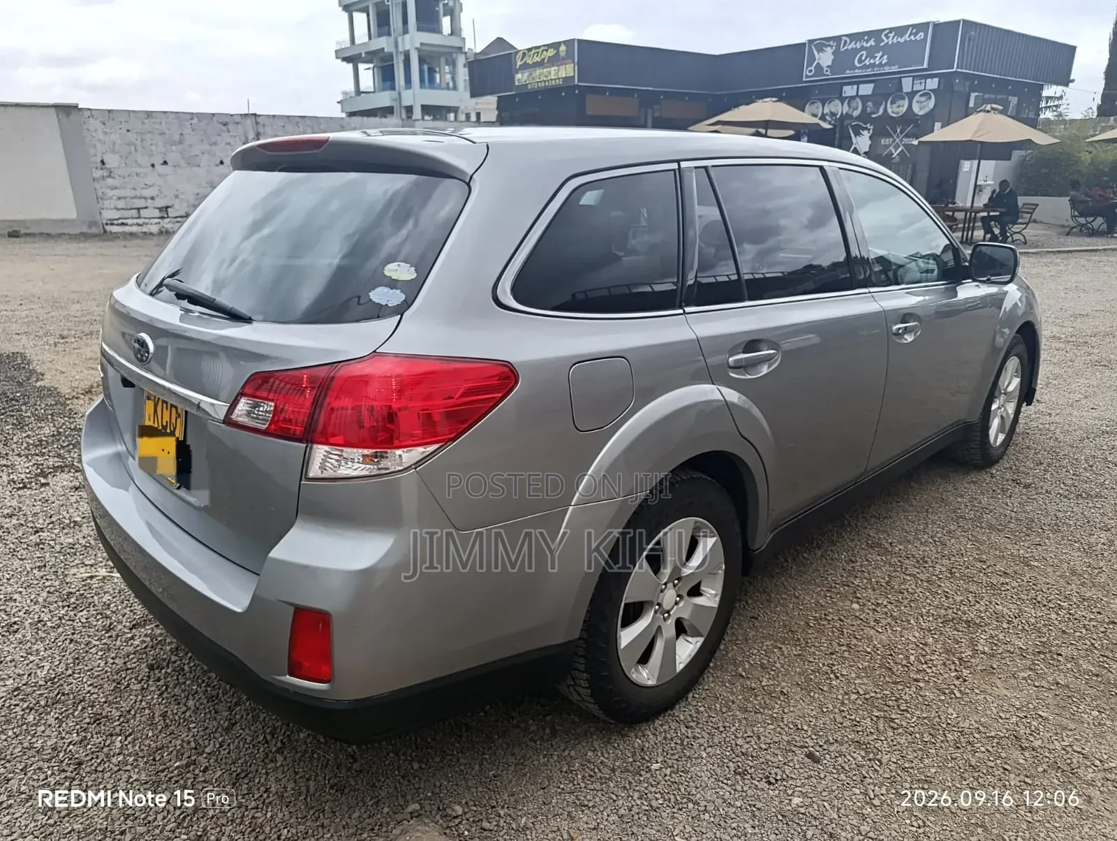 Subaru Outback 2.5i Premium 2012 Silver