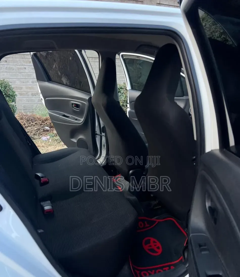 Toyota Vitz 2018 White