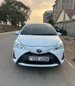 Toyota Vitz 2018 White