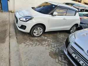 Suzuki Swift 2018 White