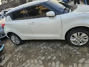 Suzuki Swift 2018 White