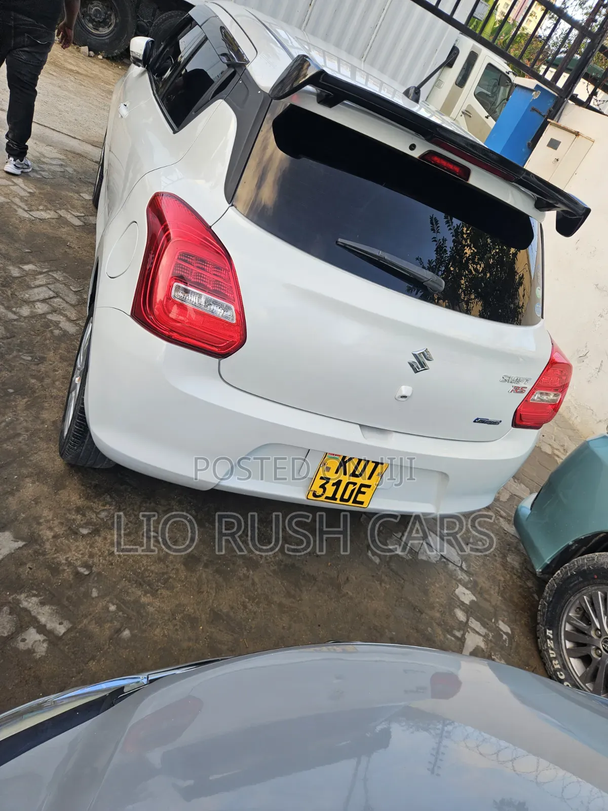 Suzuki Swift 2018 White