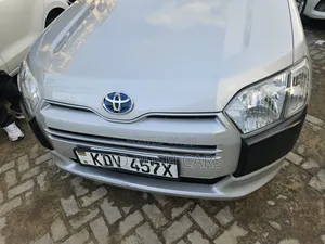 Toyota Probox 2018 Silver