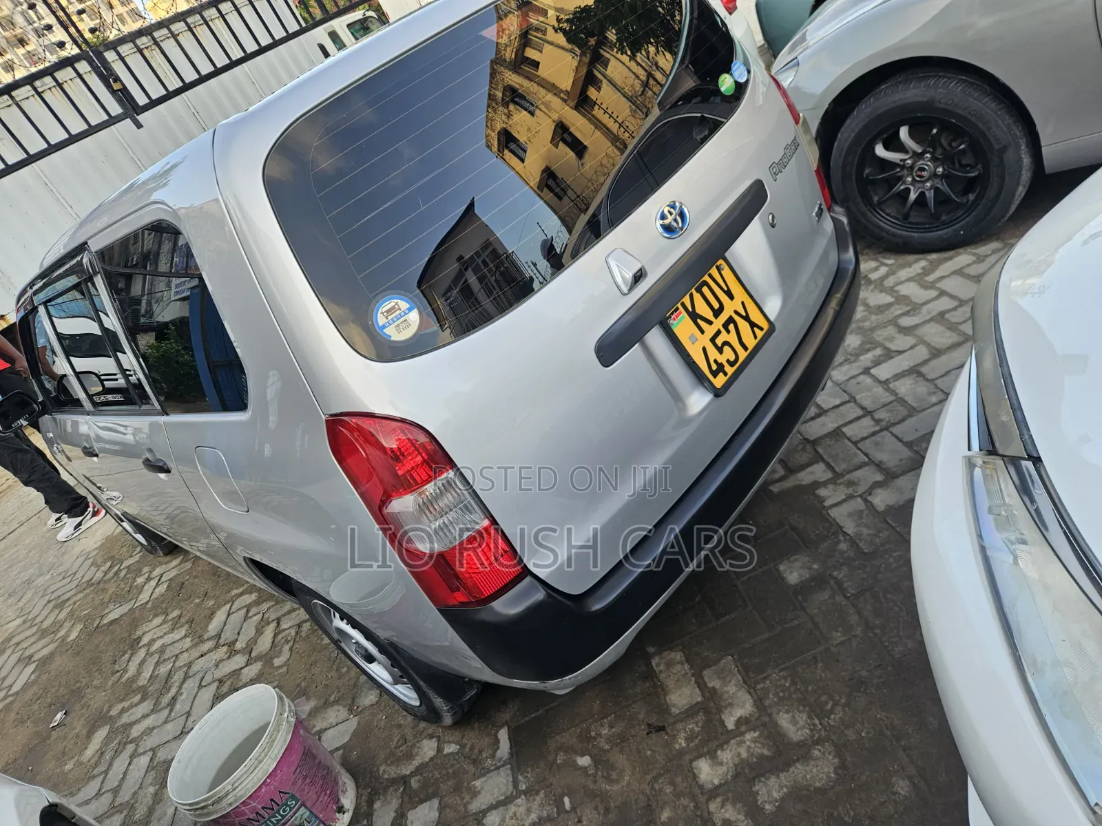 Toyota Probox 2018 Silver
