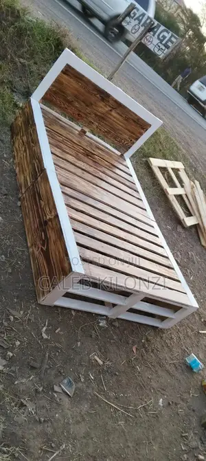 5×6rustic Burnt Pallet Bed With Two Drawers