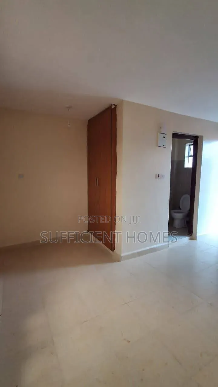 Studio Apartment in Ruaka for rent