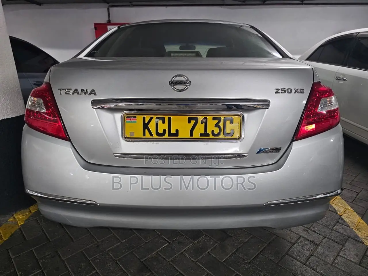 Nissan Teana 2011 Silver