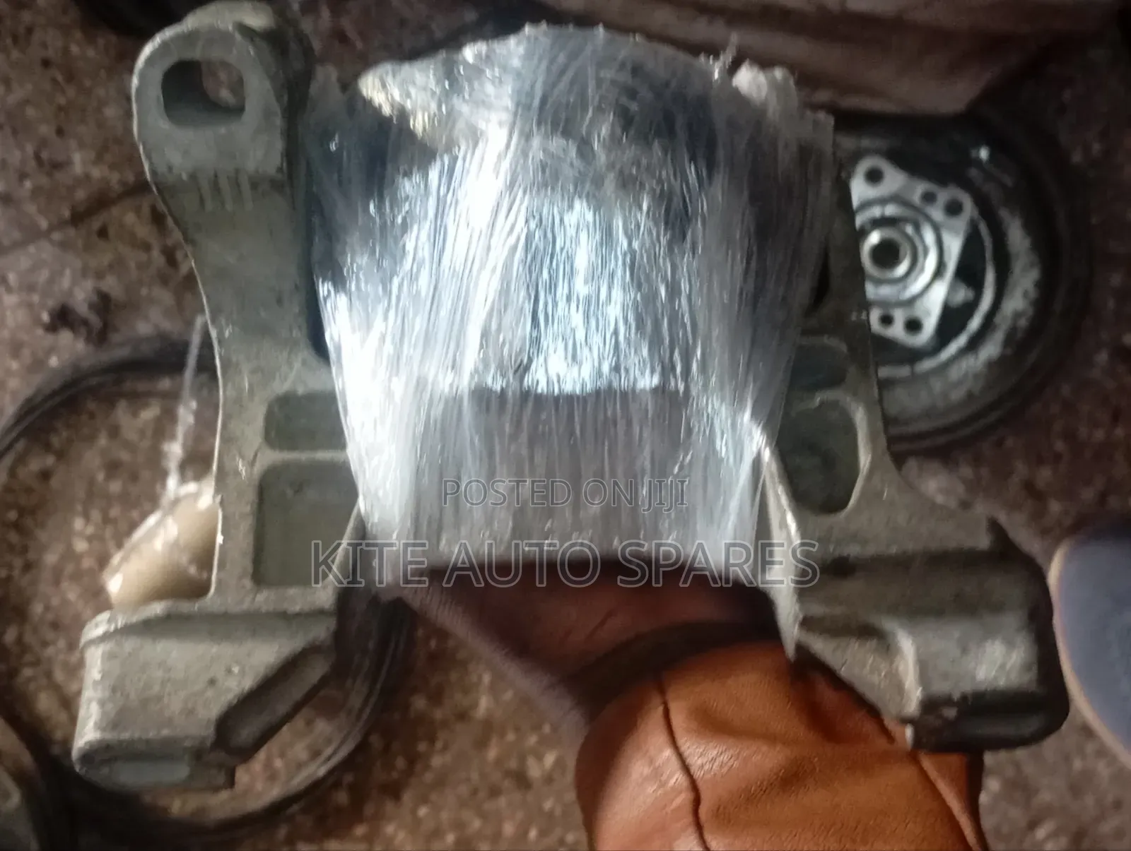Cx5 Engine Mounting