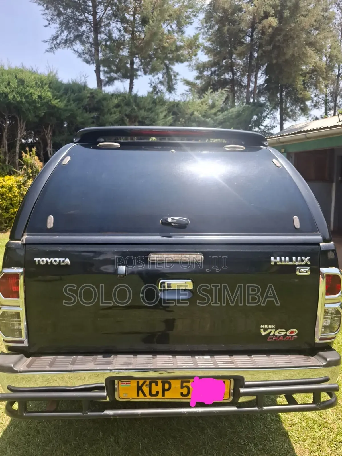 Toyota Hilux 2012 Black