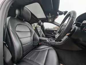 Mercedes-Benz C200 2019 White