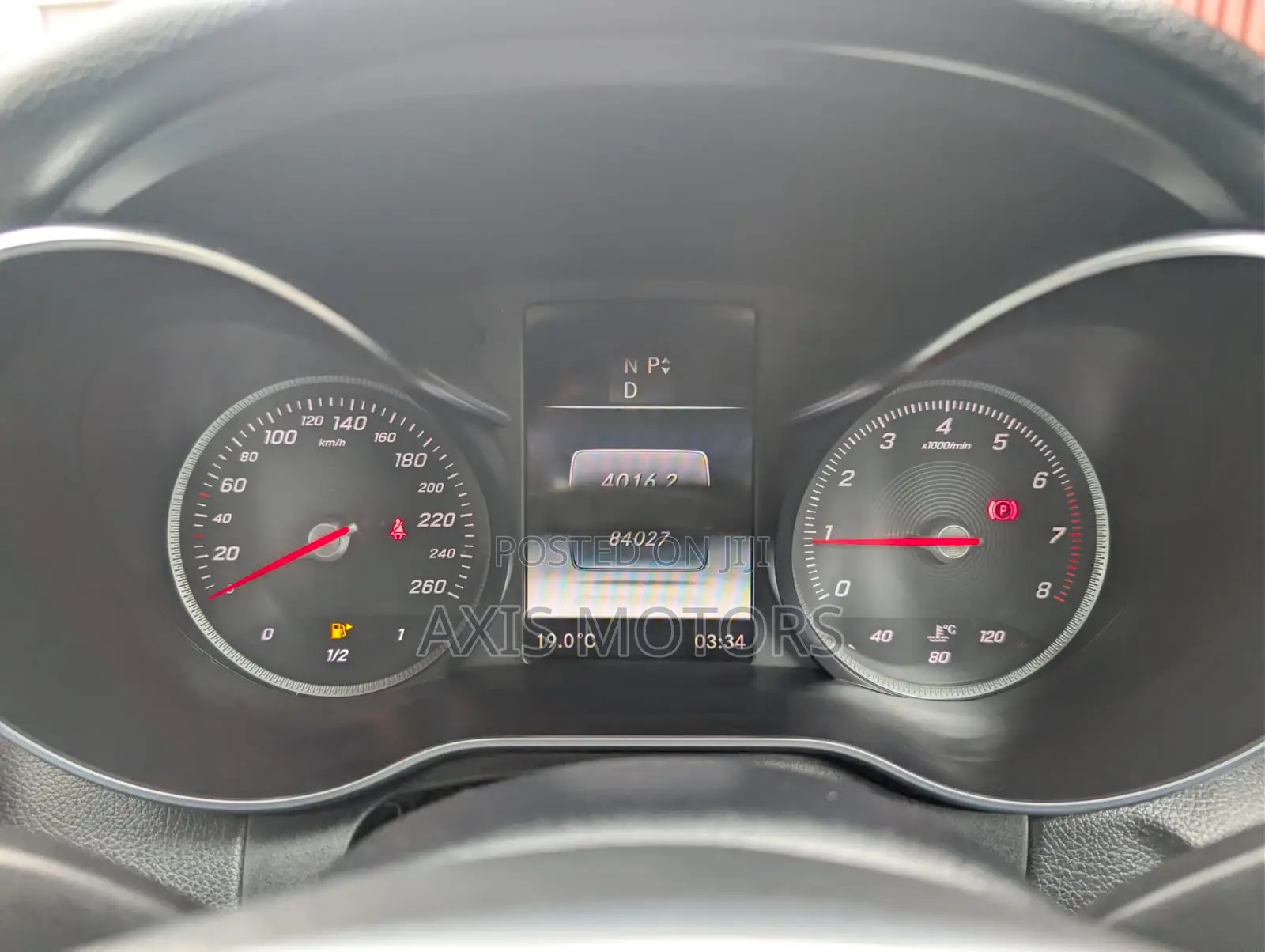 Mercedes-Benz C200 2019 White