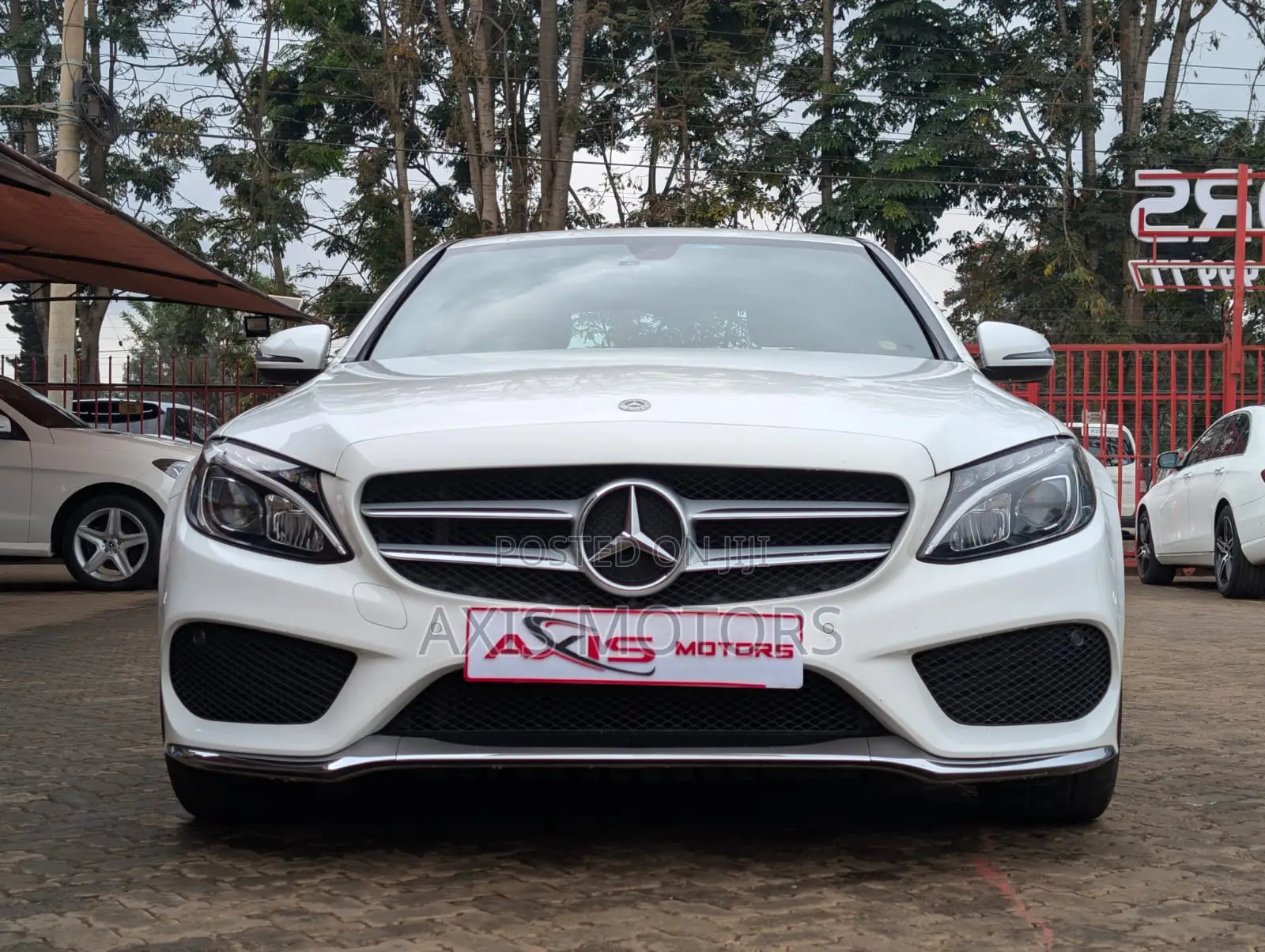 Mercedes-Benz C200 2019 White